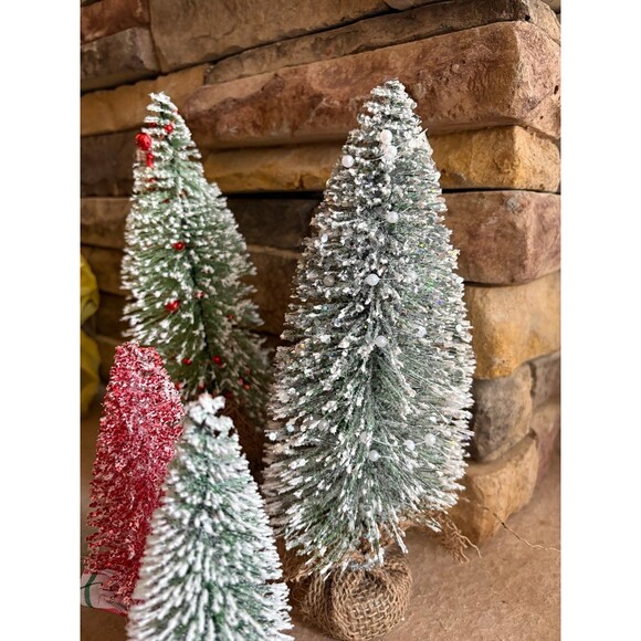 Miniature Bottle Brush Christmas Trees for Christmas and Holiday Decorating - Picture 6 of 8